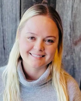 Photo of Alexandra Brown, Licensed Professional Clinical Counselor, LPCC