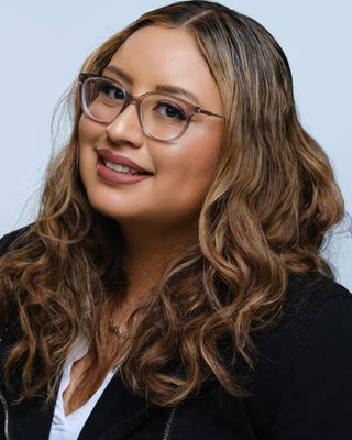 Photo of Ana Cornejo, Pre-Licensed Professional, AMFT, APCC