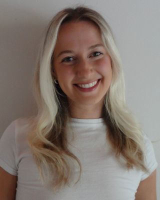Photo of Emily Cody, Pre-Licensed Professional