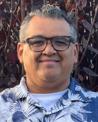 Photo of Eric Chavez, Marriage & Family Therapist, LMFT