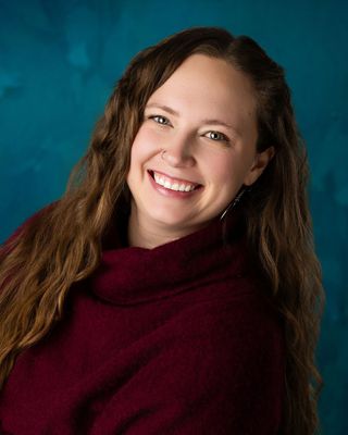 Photo of Nicole Loyd, Licensed Professional Counselor