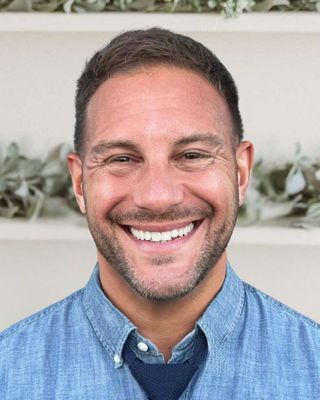 Photo of Matt Dellon, Registered Clinical Social Worker Intern, CHHC, CNWC, MSW