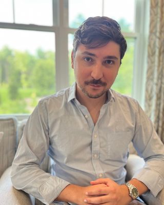 Photo of Maxwell White, Clinical Social Work/Therapist, MSW, LICSW