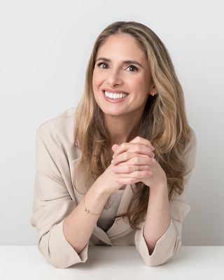 Photo of Sarah Harari, Licensed Professional Counselor, LPC, MA