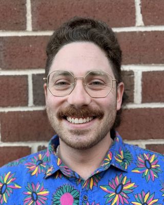 Photo of Adam Landau, Pre-Licensed Professional, LSW, MSW