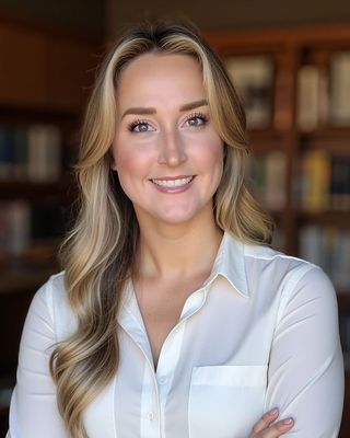 Photo of Kristin Ann Davis, Pre-Licensed Professional, MS, LPCC, NCC