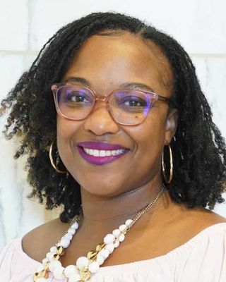 Photo of Shieniece Hubbard, Licensed Professional Counselor, LPC, CRC