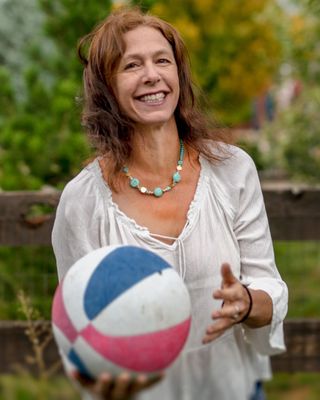 Photo of Noga Medini Yakobi, Licensed Professional Counselor, LPC, MA, DMT