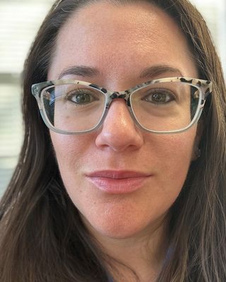 Photo of Dena Caplan, Psychiatric Nurse Practitioner, MSN, PMHNP
