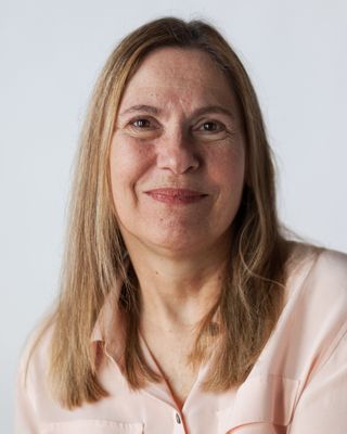 Photo of Donia Kemp, Registered Psychotherapist in Ottawa, ON