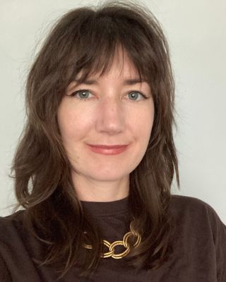 Photo of Mel Burnett, Clinical Social Work Associate in Portland, OR