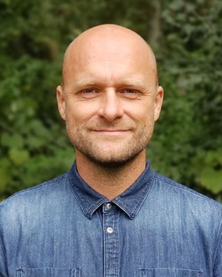 Photo of Matthew Harris, Registered Psychotherapist, MDiv, RP