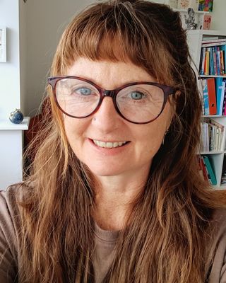 Photo of Marnie Cameron, Counsellor, MBACP