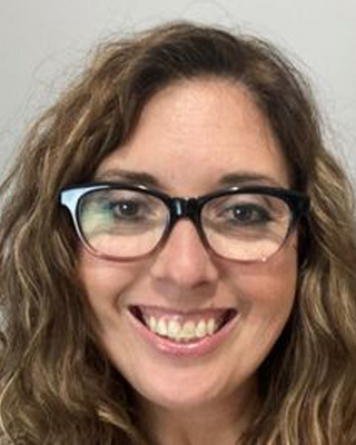 Photo of Carajean Gray, Clinical Social Work/Therapist