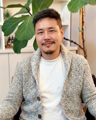 Photo of Eric T. Yen, Marriage & Family Therapist Associate, AMFT