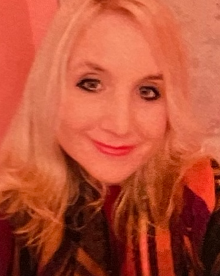 Photo of Karen Hernandez, Licensed Clinical Mental Health Counselor, LCMHC