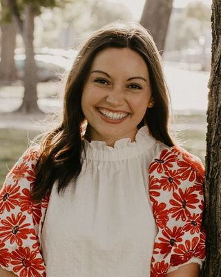 Photo of Jacee Callens, Registered Mental Health Counselor Intern, MA, RMHCI