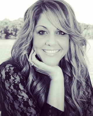 Photo of Charis Mian, Licensed Professional Counselor in Bryant, AR