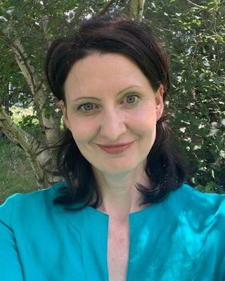 Photo of Julia Tiedeman, Clinical Social Work/Therapist, MSW, LMSW