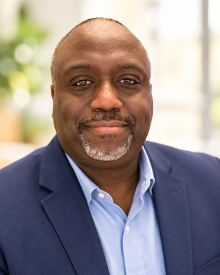 Photo of Shawn McRae, Psychiatric Nurse Practitioner, MSN, PMHNP