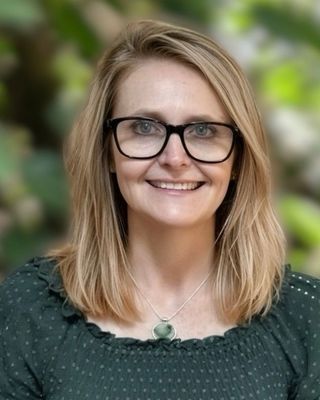Photo of Claire Nichols Zimmerman, Clinical Social Work/Therapist, LCSW, CIRT