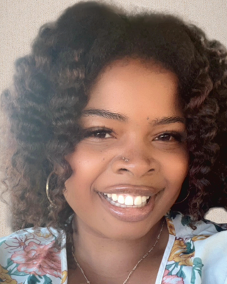 Photo of Makalah McElroy, Clinical Social Work/Therapist, LCSW