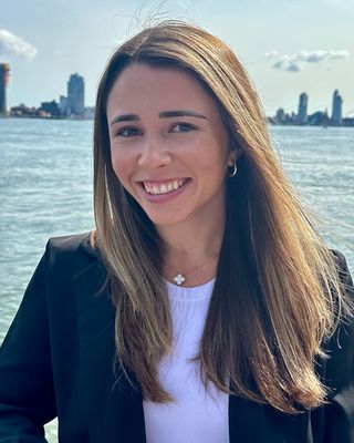 Photo of Averi Kaplowitch, Clinical Social Work/Therapist, LMSW