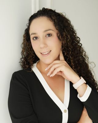 Photo of Jessica Ricci - Rewriting Your Narrative, BA, MA, RP, DCP c, Registered Psychotherapist