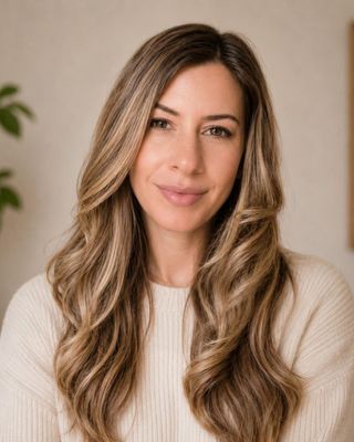Photo of Lindsay Coulter, LPC