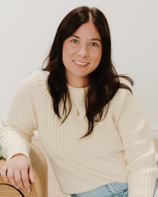 Photo of Jada Schiefer, Registered Psychotherapist (Qualifying), BA[H], MA, RP(Q)