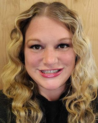Photo of Lindsay Moore, Clinical Social Work/Therapist, LCSW, CTP