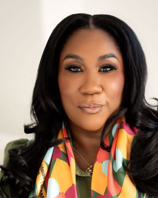 Photo of Tamara McKenzie, Counselor, LMHC