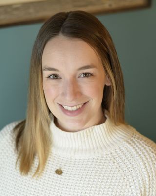 Photo of Michelle Lee Park, Pre-Licensed Professional, LCSW, MSW, SSWL