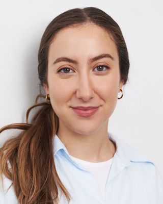Photo of Sophia Mivasair, Counsellor in V5T, BC