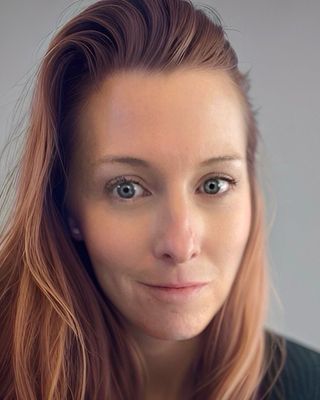Photo of Emily Weschler, Clinical Social Work/Therapist, LCSW-C