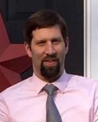 Photo of Lee Holbrook, Clinical Social Work/Therapist, LICSW