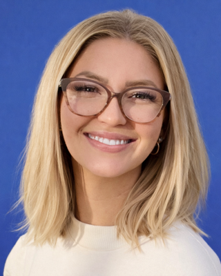 Photo of Gabrielle Marie Staal, Marriage & Family Therapist Associate, MA, AMFT, APCC