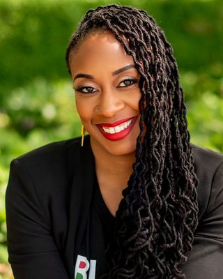 Photo of Ariel S Ervin - Mindwell Therapy , Clinical Social Work/Therapist, LCSW-C