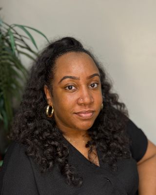 Photo of Monique McNair, Licensed Social Worker