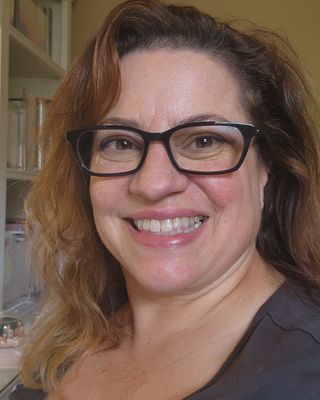 Photo of Elizabeth Wallace, Licensed Professional Counselor, MA, LPC