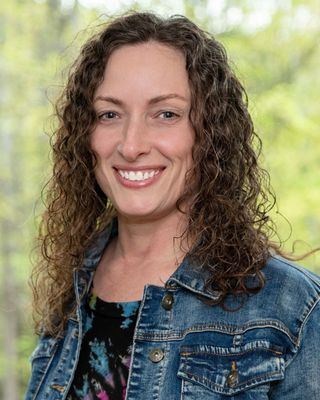Photo of Jennifer Hoben, Psychiatric Nurse Practitioner, PMHNP, FNP