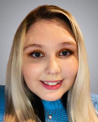 Photo of Jaclyn DeLauretis, Physician Assistant in Lawrenceville, NJ