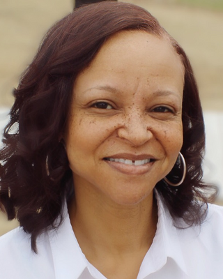 Photo of Rosa Thomas, LCPC, Licensed Professional Counselor
