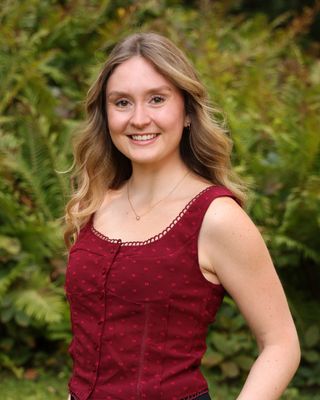 Photo of Lauren Krause, Registered Psychotherapist (Qualifying), BA, MA