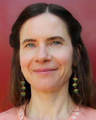Photo of Kate Dubé, Clinical Social Work/Therapist, LCSW
