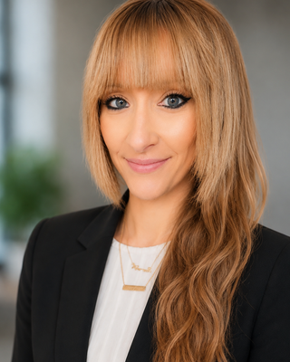 Photo of Leanna Park, Marriage & Family Therapist, MA, LMFT