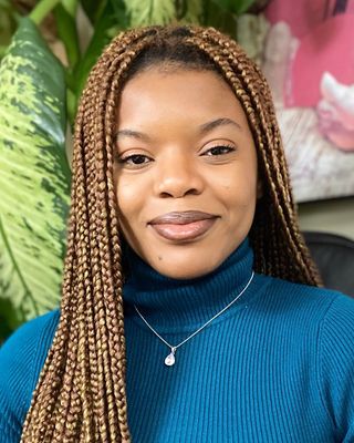 Photo of Lydia Kienge, Registered Psychotherapist (Qualifying) in Hamilton, ON
