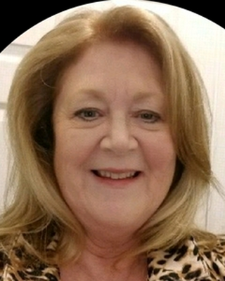 Photo of Elizabeth Reigner, Clinical Social Work/Therapist