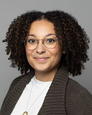 Photo of Shonnaugh Thomson, Registered Social Worker, MSW, RSW
