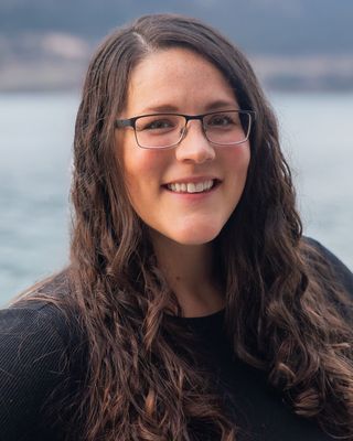Photo of Kimberly Embleton, Registered Social Worker in British Columbia